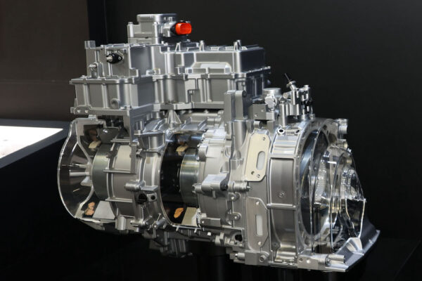 Motor e-Skyactiv R-EV Motor rotativo híbrido 168 CV (eléctrico + extensión) Mazda MX-30 R-EV