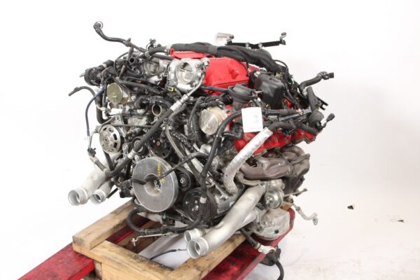Motor F154 AM F154 AM 530-580 CV Maserati Quattroporte GTS, Levante GTS, Levante Trofeo Ferrari California T (versión modificada)