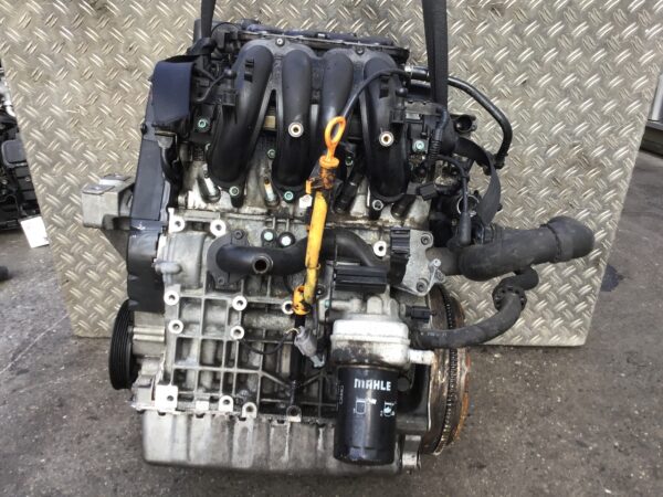 Motor APF 4 cilindros en línea atmosférico 102 CV A3 (8L), A4 (B5) Volkswagen Golf IV, SEAT León I, Škoda Octavia I