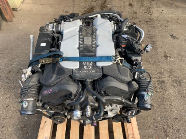 Motor AE31 V12 biturbo 608 CV DB11 AMR, DBS Superleggera